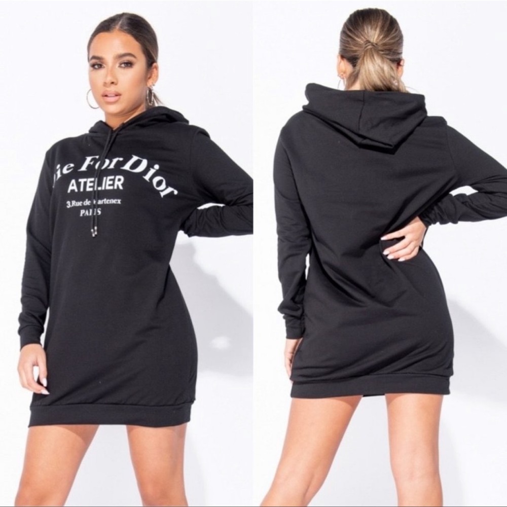 19 Graphic Fabulous hooded jumper dress - Picture 2 of 2